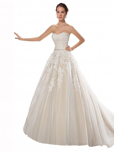 Tulle & Lace A-Line Chapel Train Sleeveless Strapless Wedding Dress Glasgow